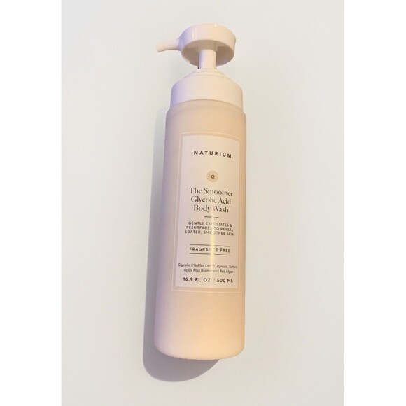 Naturium The Smoother Glycolic Acid Exfoliating Body Wash, Soft & Smoothing 16.9 - Picture 1 of 4